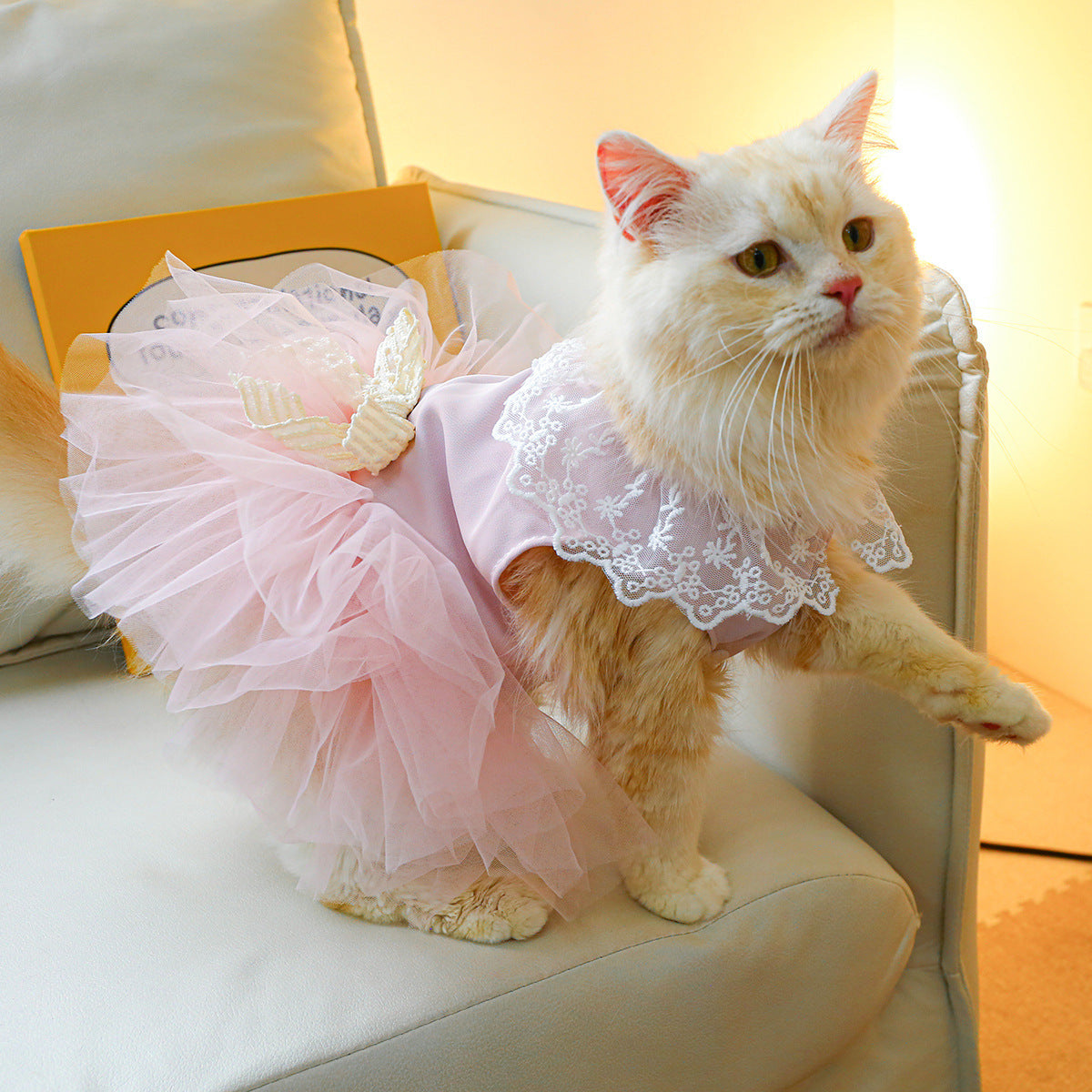 Lace Tulle Tutu Skirt for Cats – Stylish Pet Clothing for Your Feline Friend