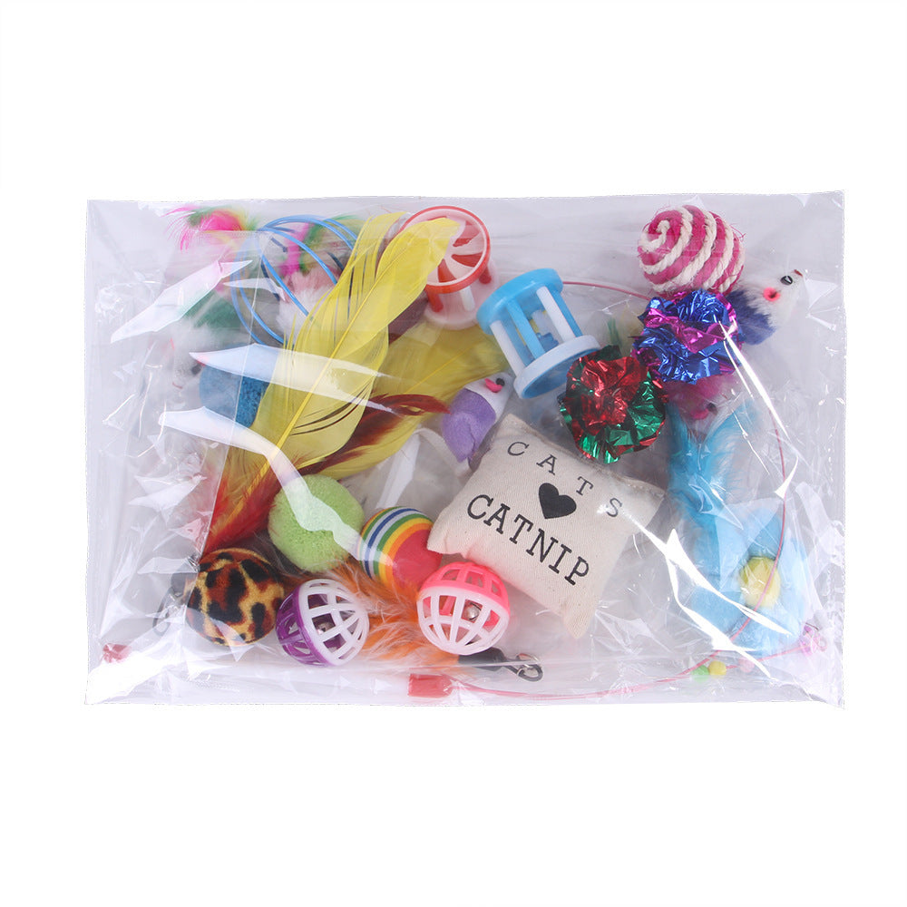 A Variety of Combinations of Toys for Cats – Sticks and Mice