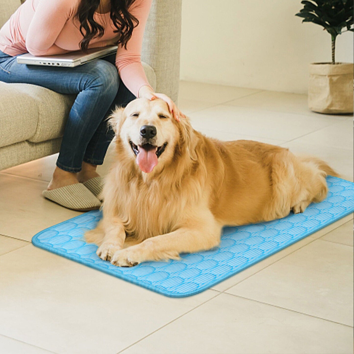 Pet Cooling Mat – Cool Pad Cushion for Dogs, Cats, and Puppies