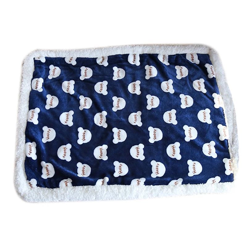 Soft Lamb Fleece Pet Blanket Warm Flannel Cushion