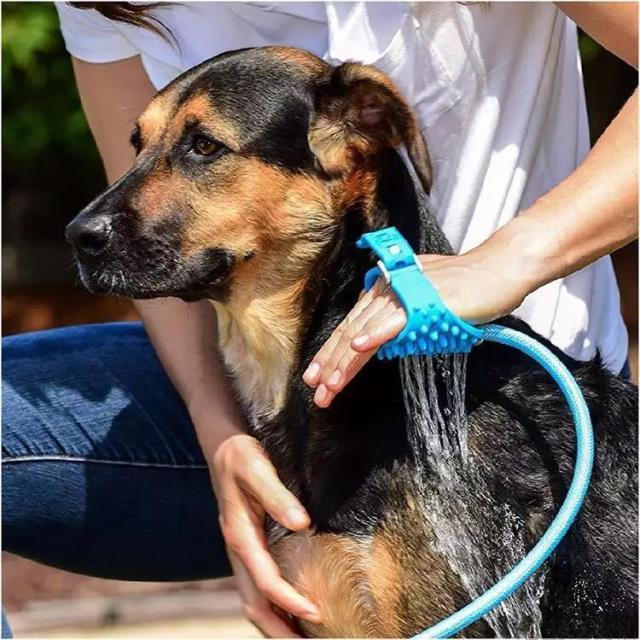 Dog Bath Brush And Sprinkler 2 in 1