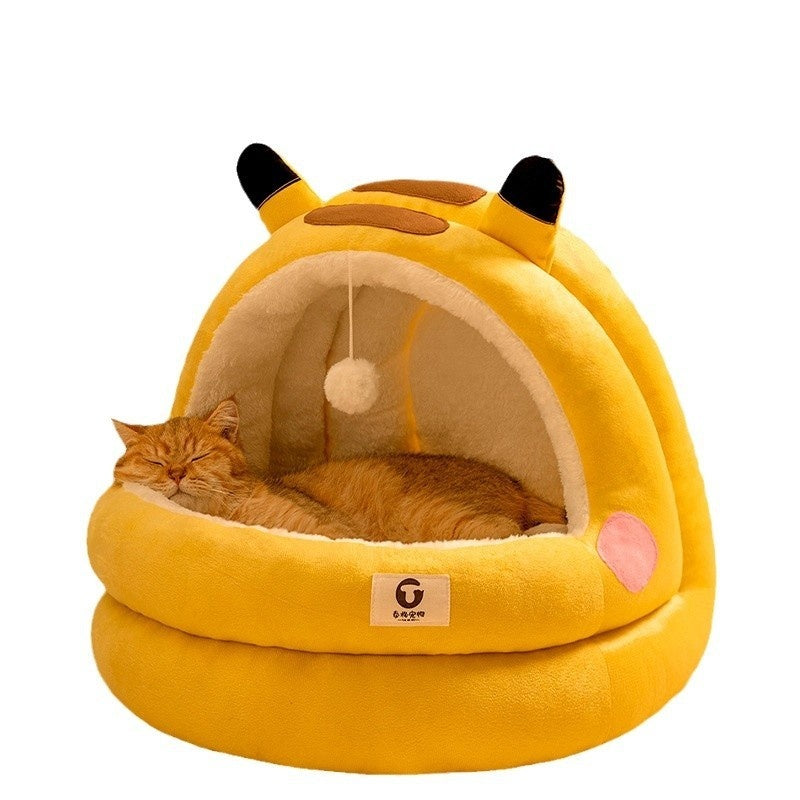 Warm Winter Cat Nest with Closed Design