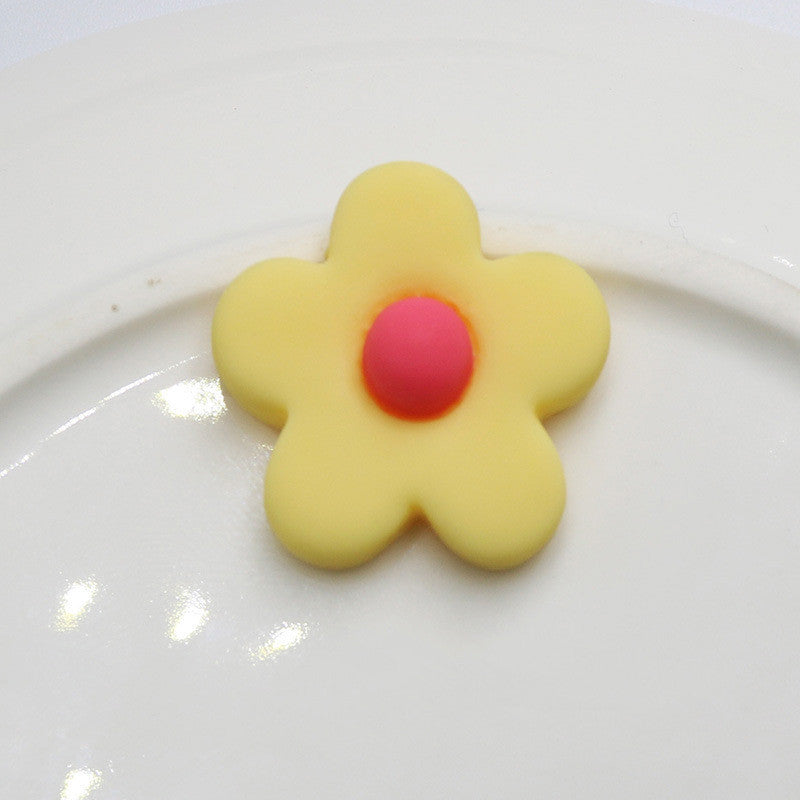 Fashion Personality Frosted Resin Five-petal Flower