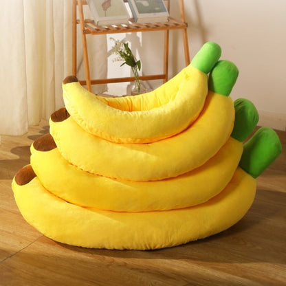Banana-shaped pet bed on a wooden floor with text about bright colors and various sizes.
